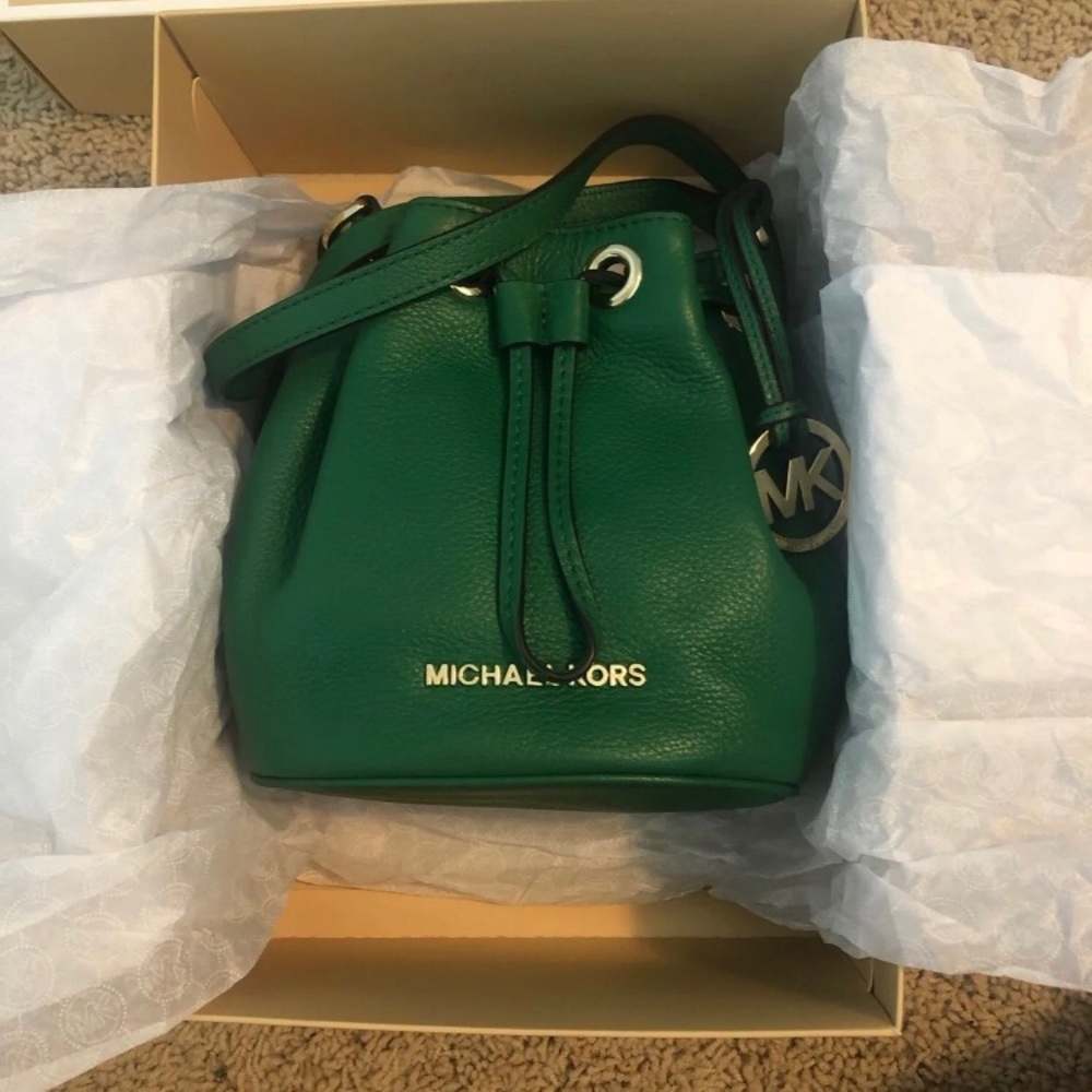 Michael Kors bucket bag